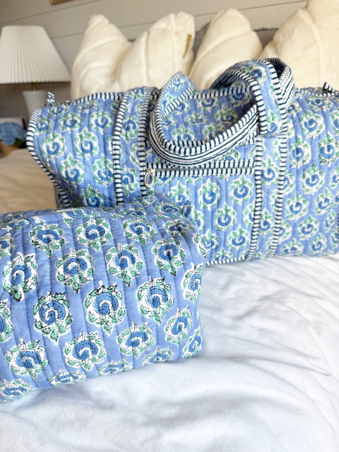 Quilted Block - Print Duffel Bag: Vibrant Orchid