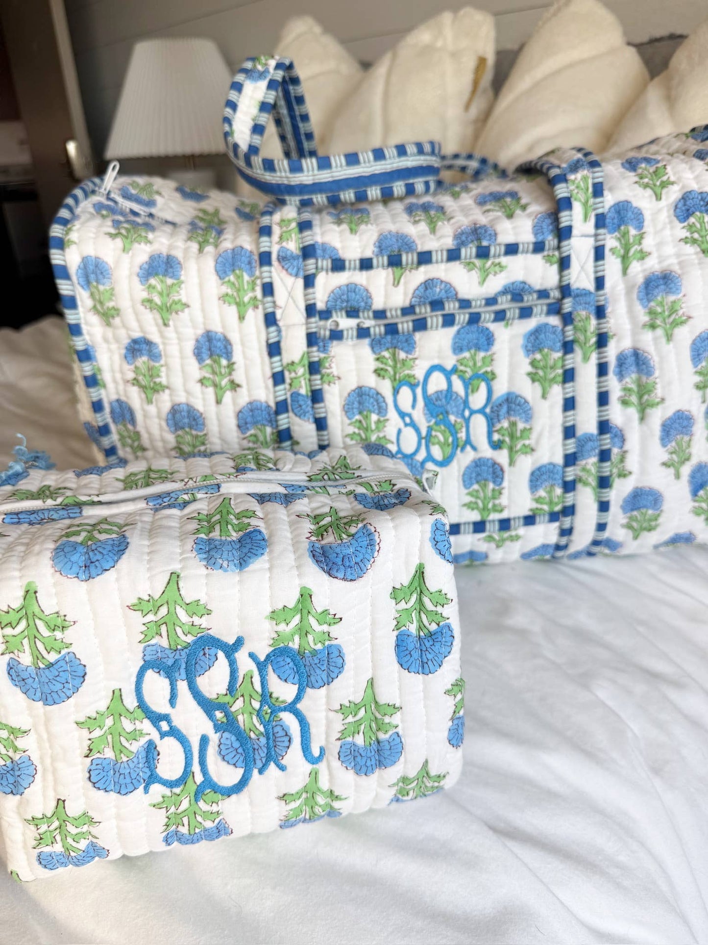 Quilted Block - Print Duffel Bag: Vibrant Orchid