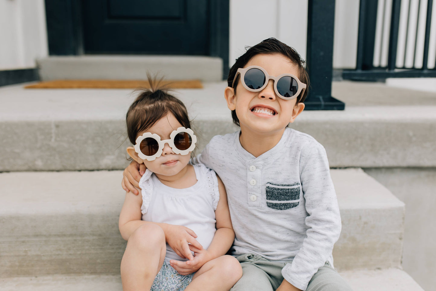 ava + oliver - Kids Sunglasses | Taupe