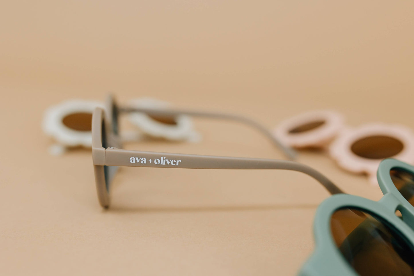 ava + oliver - Kids Sunglasses | Taupe