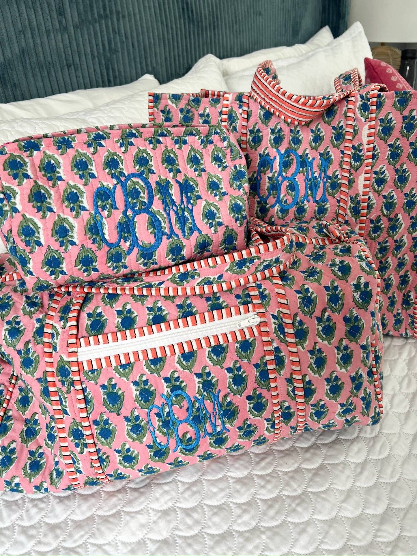 Quilted Block - Print Duffel Bag: Vibrant Orchid