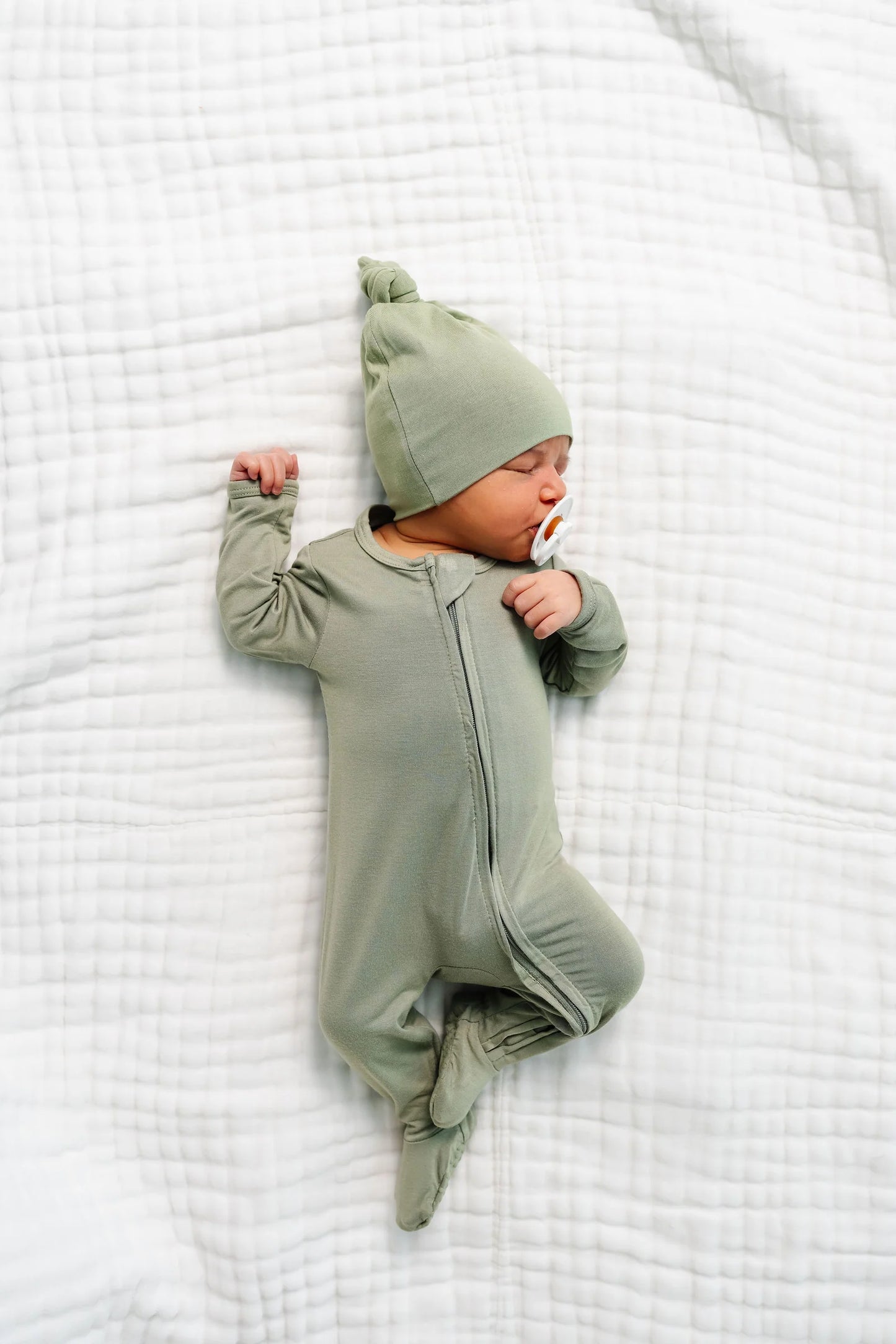 Marley Zipper Footie