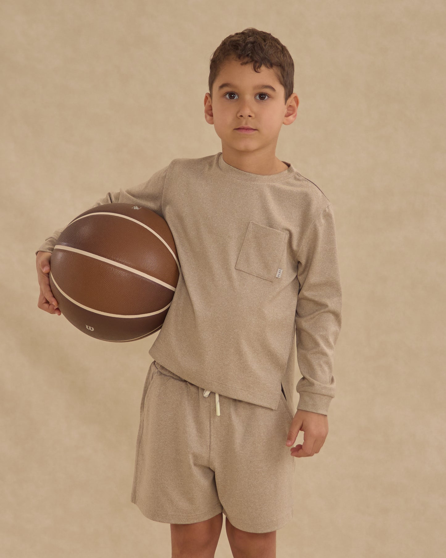 Oceanside Tech Short || Heathered Stone
