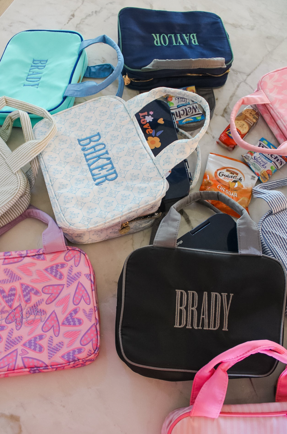 Insulated Lunchboxes: Green, Navy, Grey Colorblock