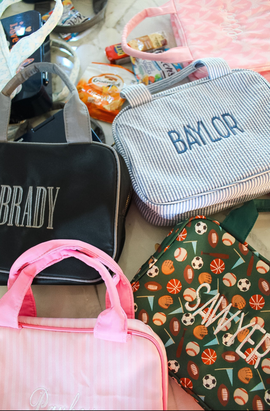 Insulated Lunchboxes: Green, Navy, Grey Colorblock