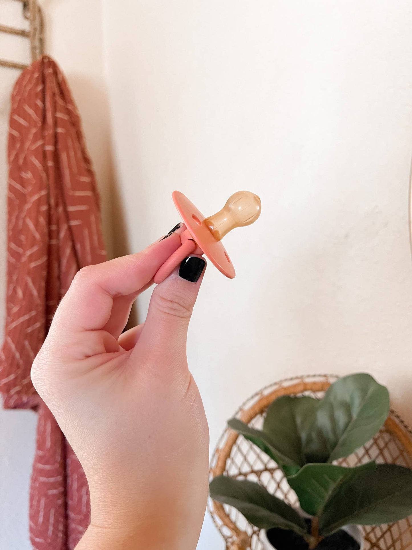 Itzy Soother™ Natural Rubber Paci Sets - Blossom + Rosewood