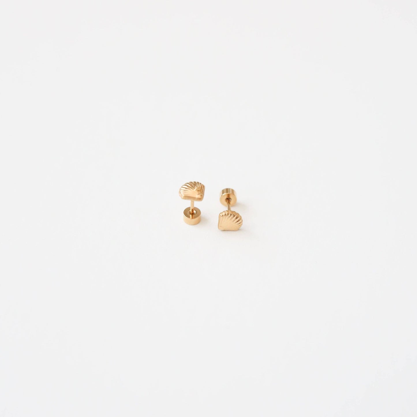 Seashell Stud Earring - Hypoallergenic, Flat Back