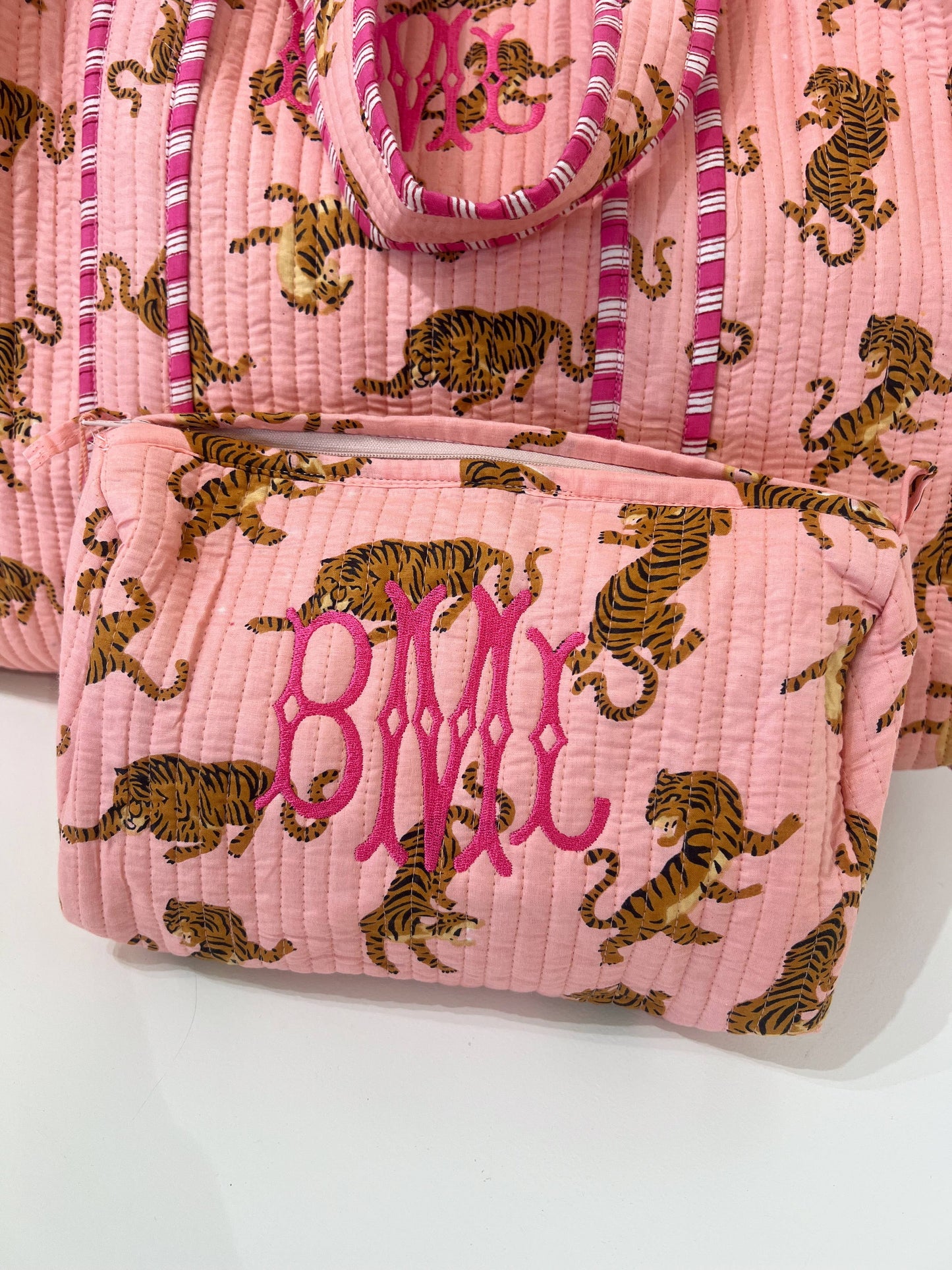 Quilted Block - Print Makeup Bag: Vibrant Orchid