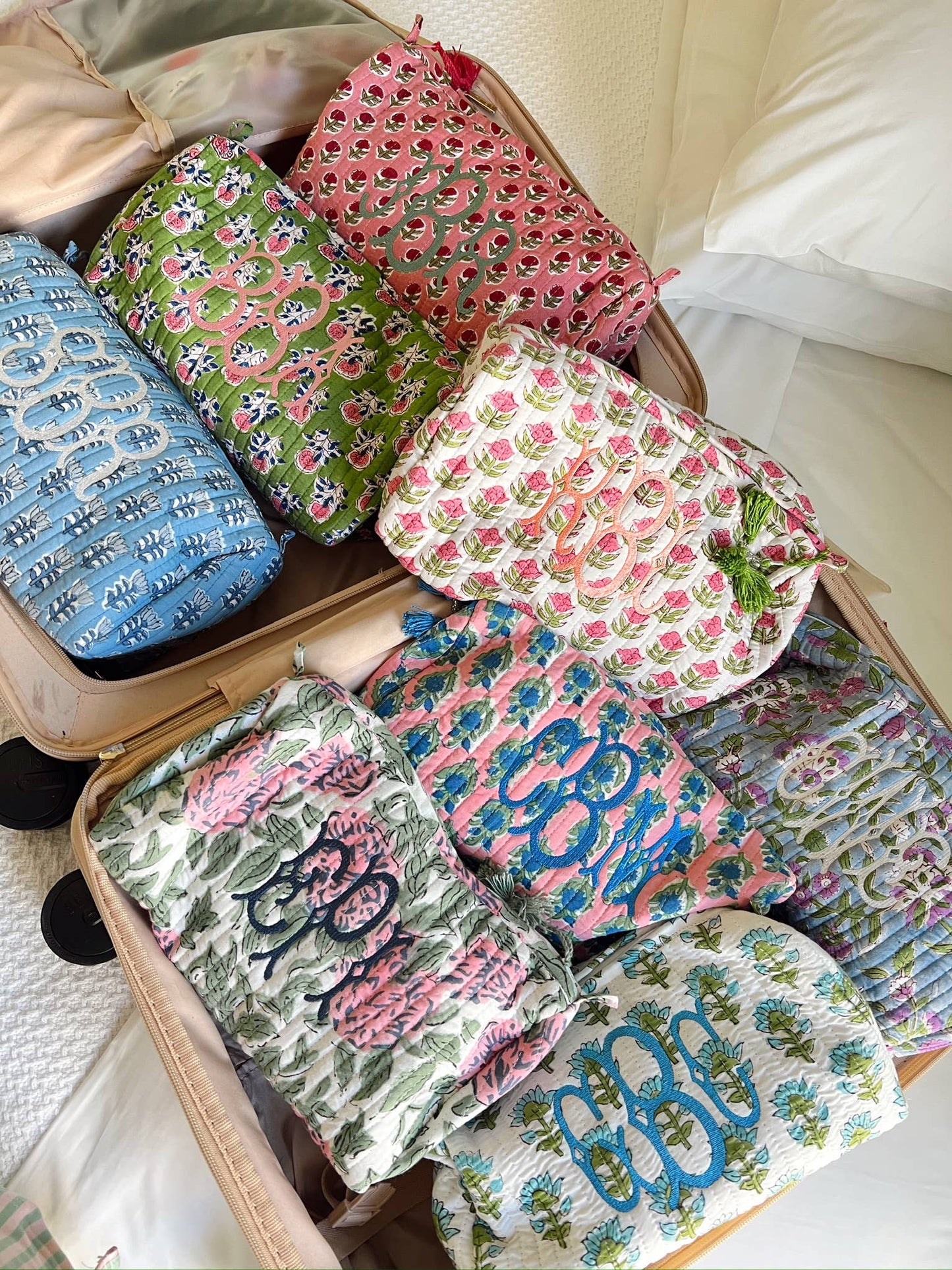 Quilted Block - Print Makeup Bag: Vibrant Orchid