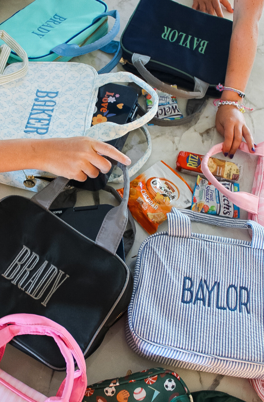 Insulated Lunchboxes: Green, Navy, Grey Colorblock