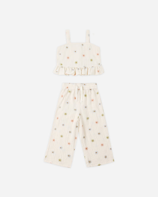 Kayli Set || Embroidered Daises