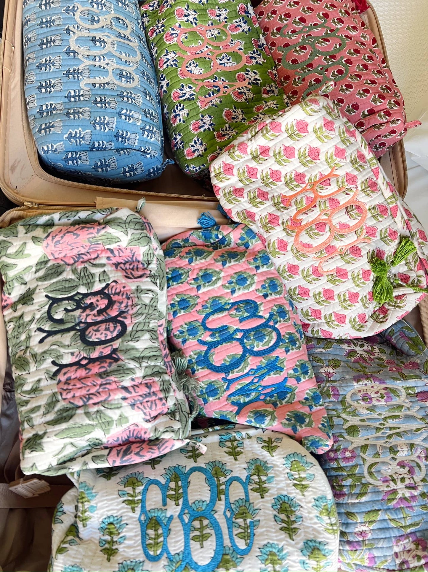 Quilted Block - Print Makeup Bag: Vibrant Orchid